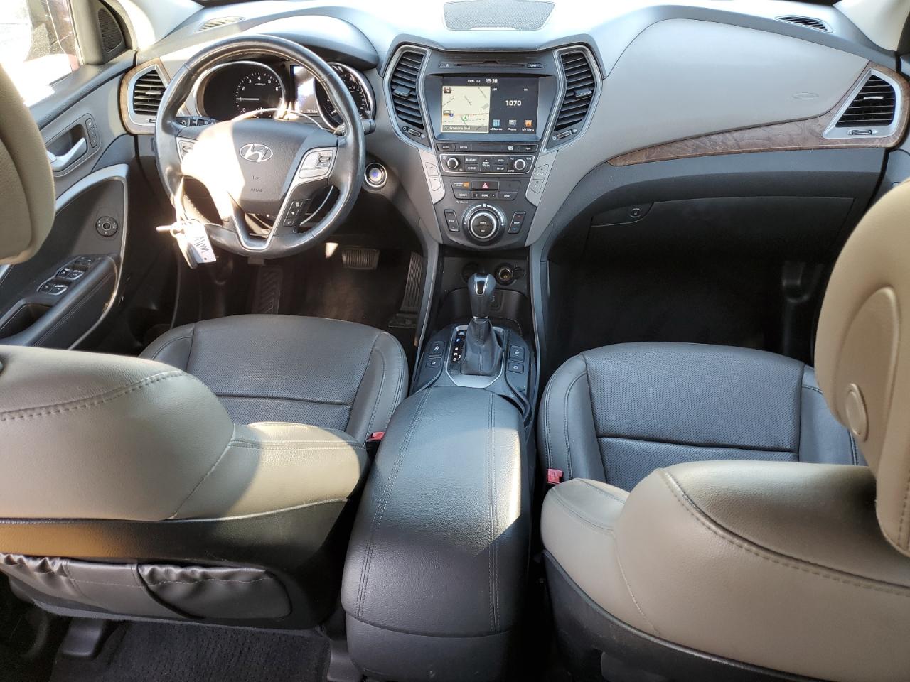 2018 Hyundai Santa Fe - Image 8