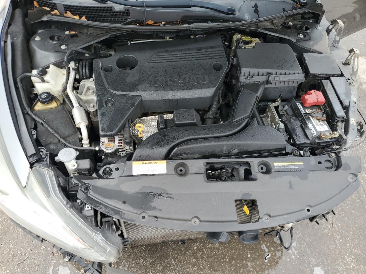2017 Nissan Altima - Image 11