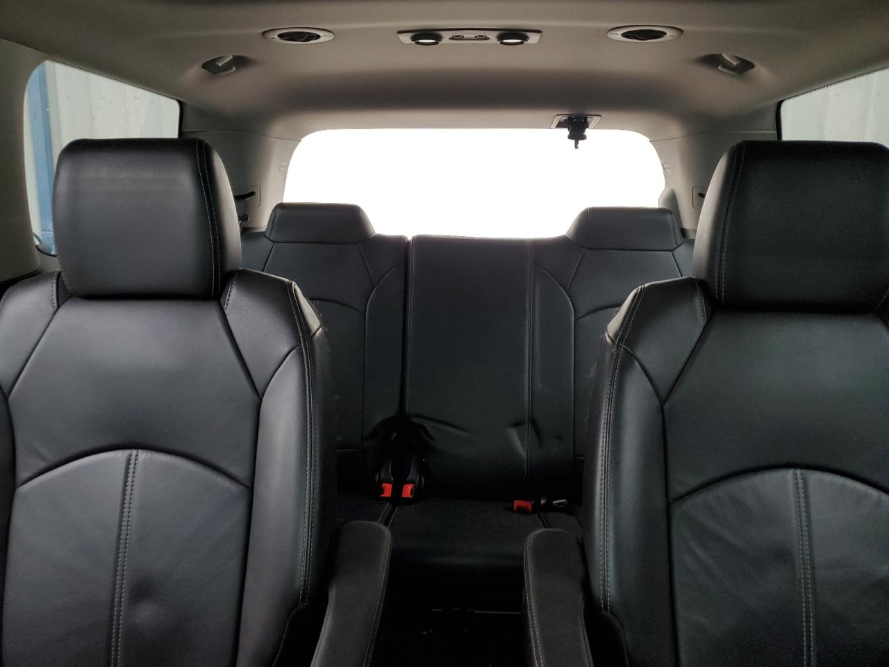 2015 GMC Acadia - Image 10