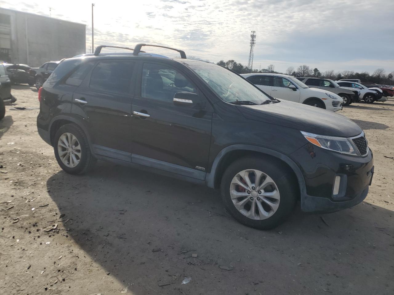 2014 Kia Sorento - Image 4
