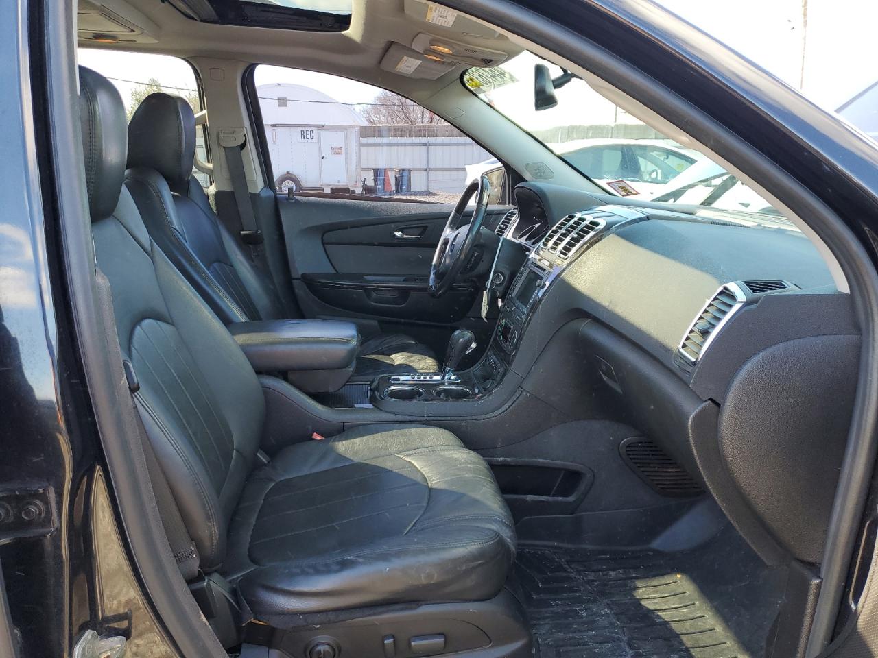 2012 GMC Acadia - Image 7