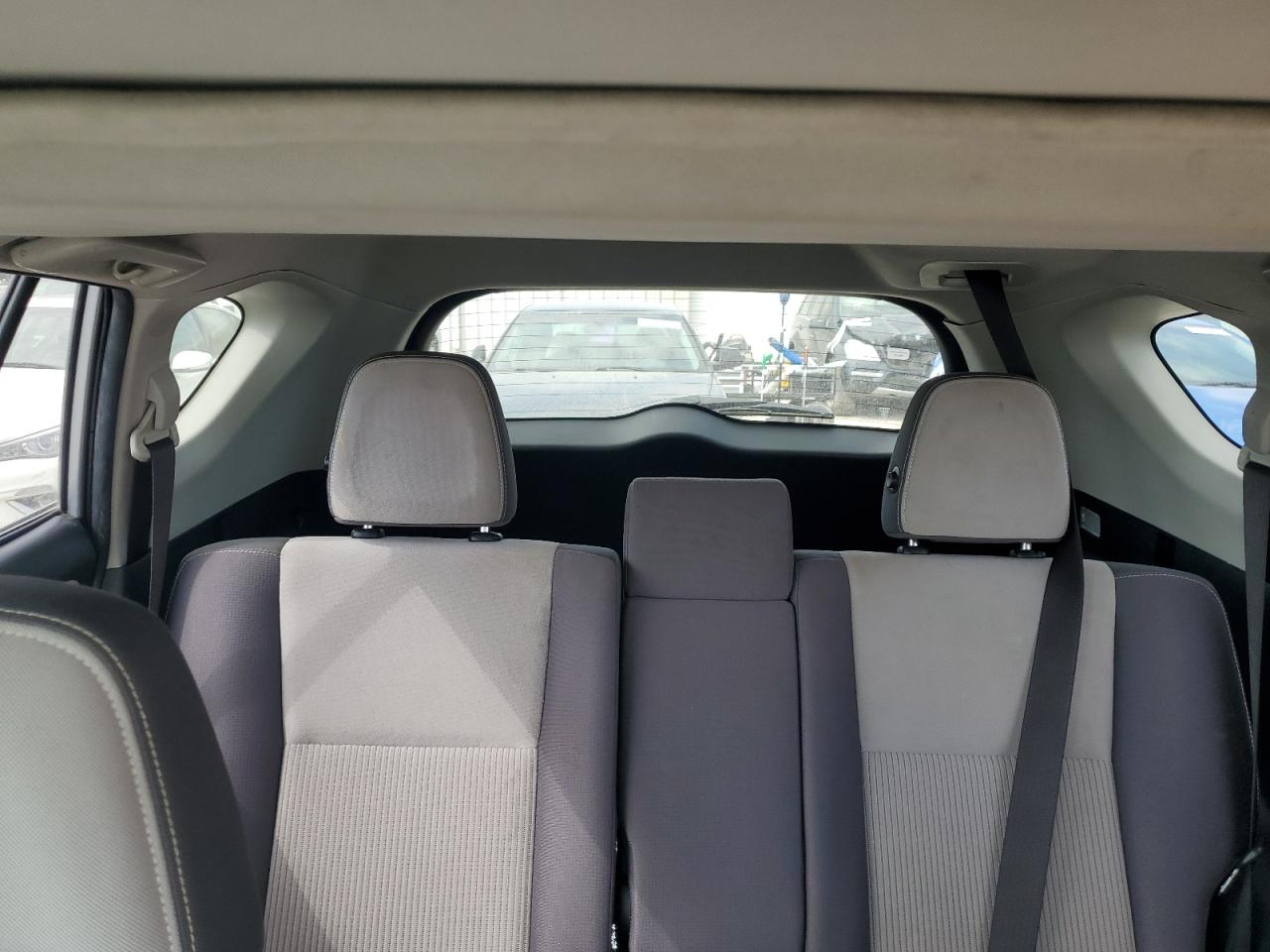 2015 Toyota RAV 4 - Image 10