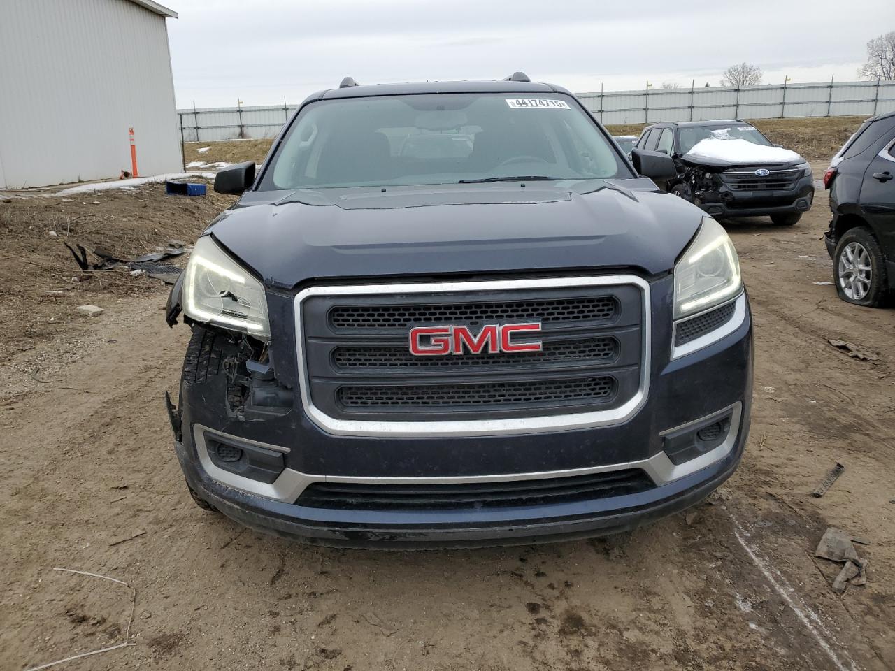 2016 GMC Acadia - Image 5