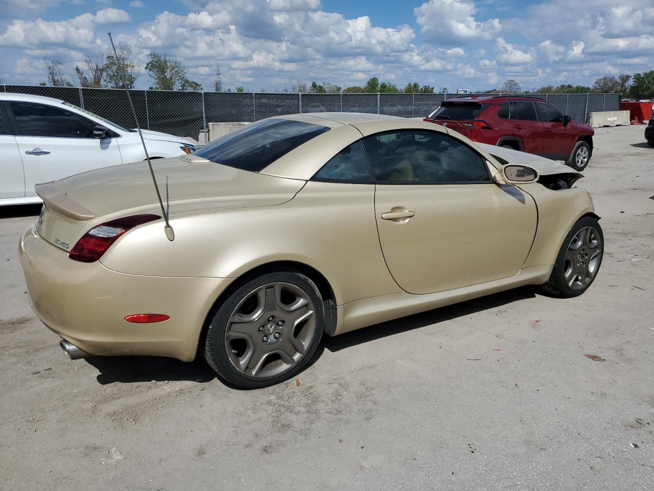 2007 Lexus SC - Image 3