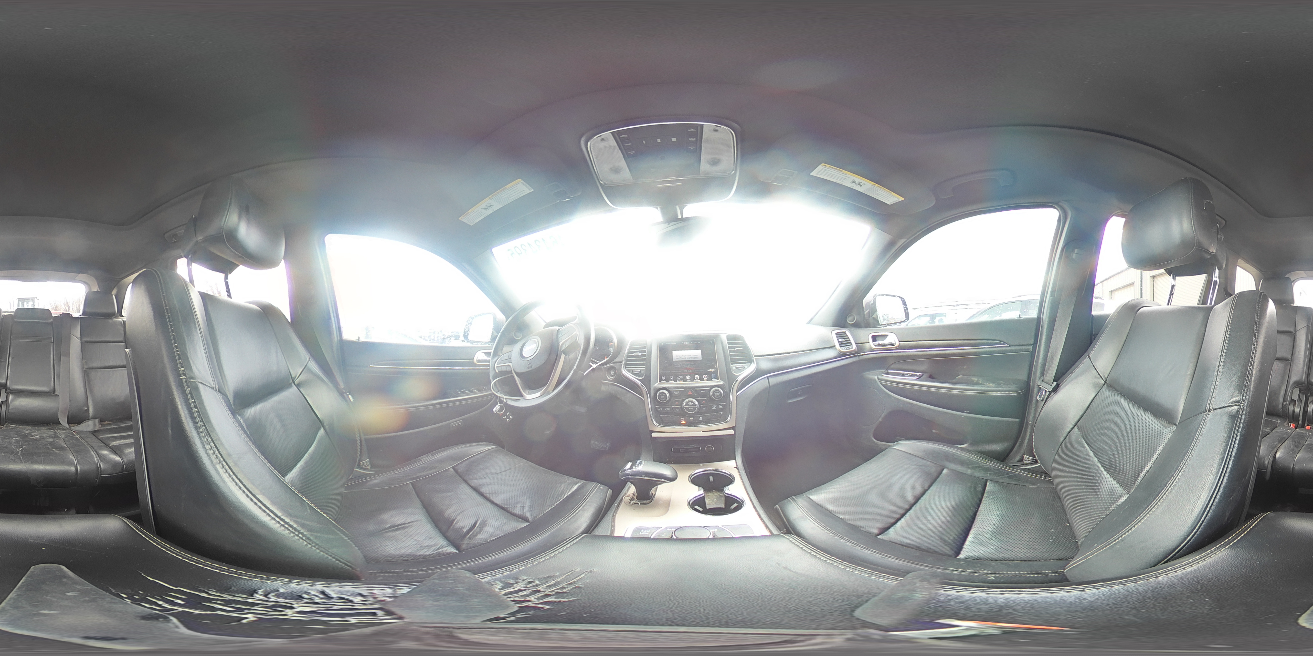 2014 Jeep Grand Cherokee - Image 16