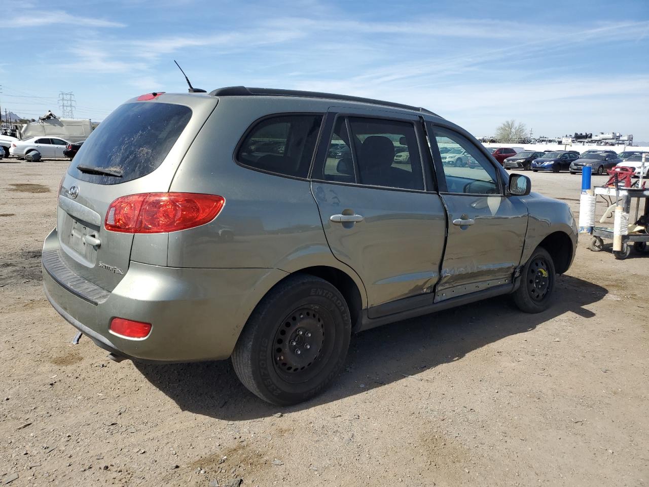 2009 Hyundai Santa Fe - Image 3