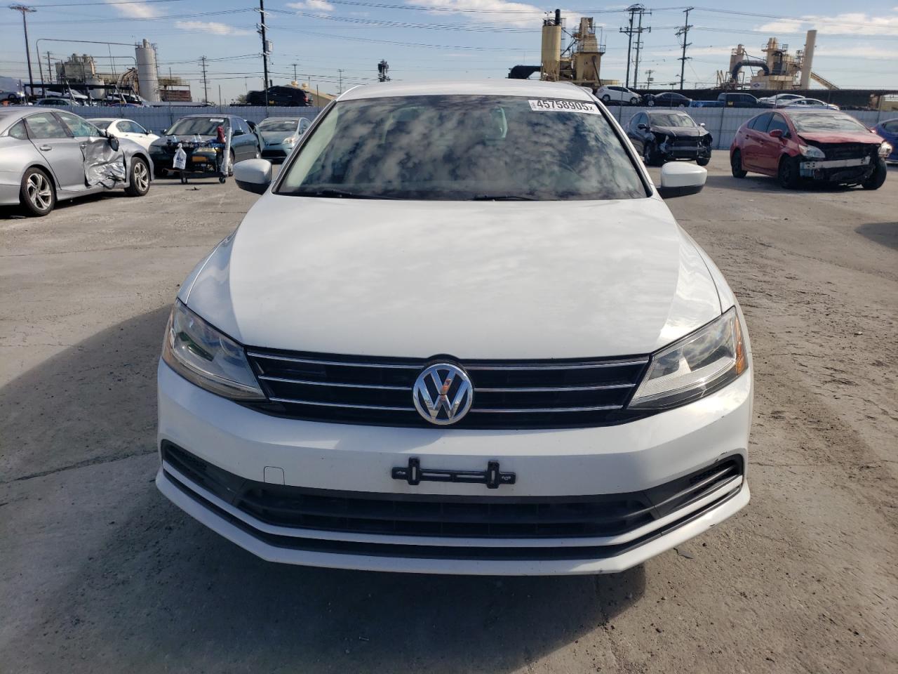 2017 Volkswagen Jetta - Image 5