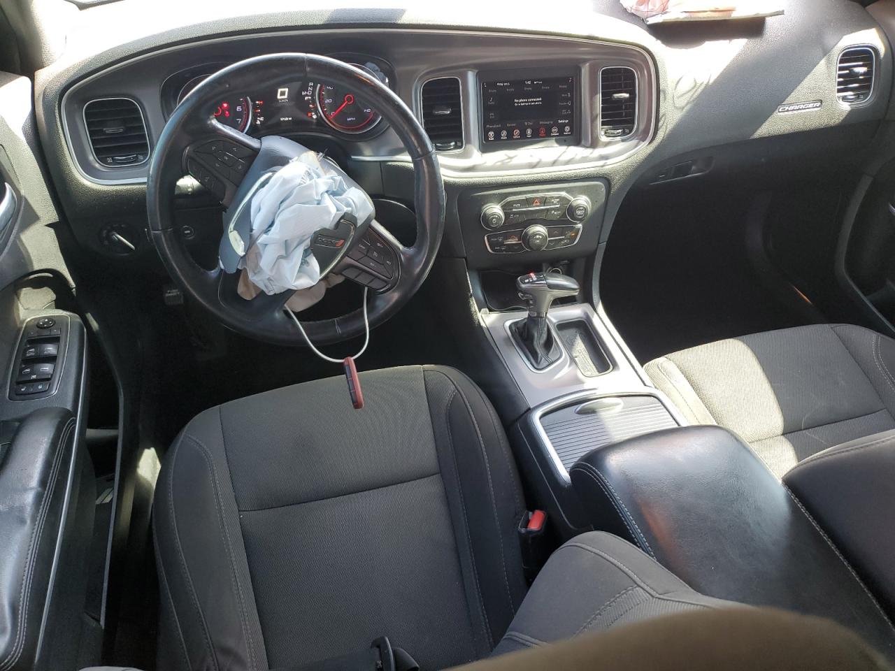 2019 Dodge Charger - Image 8