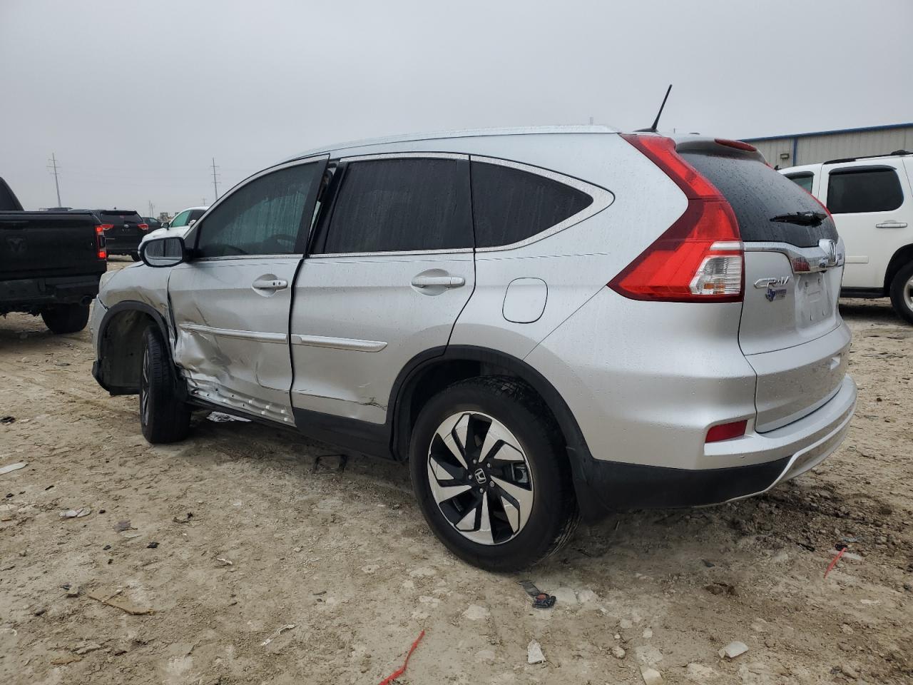 2015 Honda CR-V - Image 2