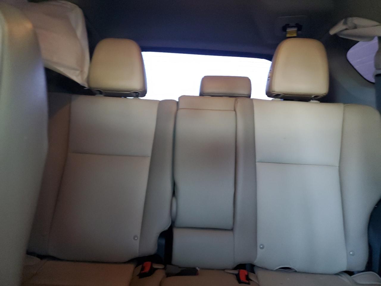 2013 Toyota RAV 4 - Image 10