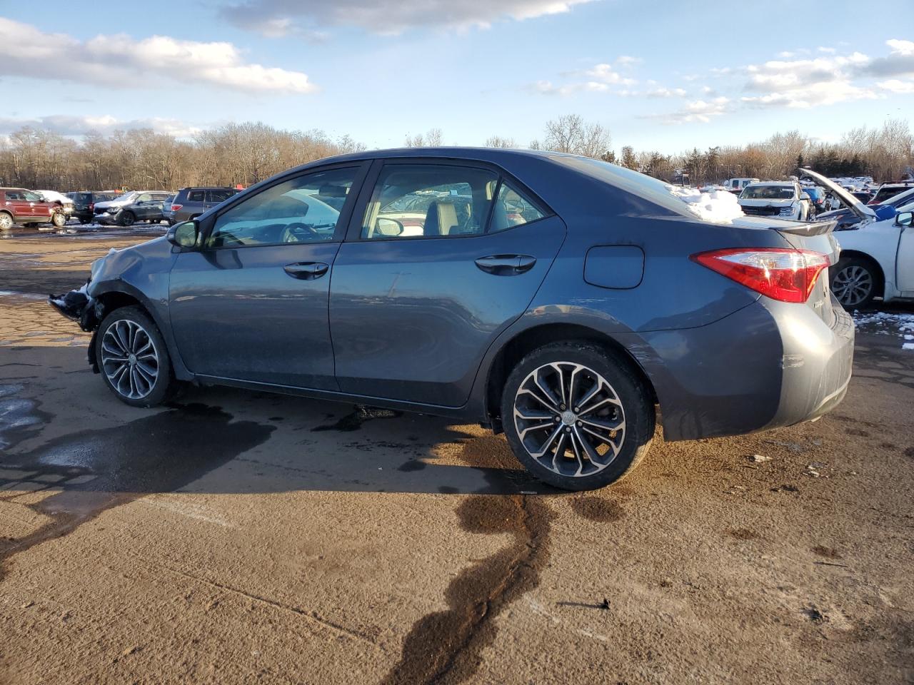 2015 Toyota Corolla - Image 2