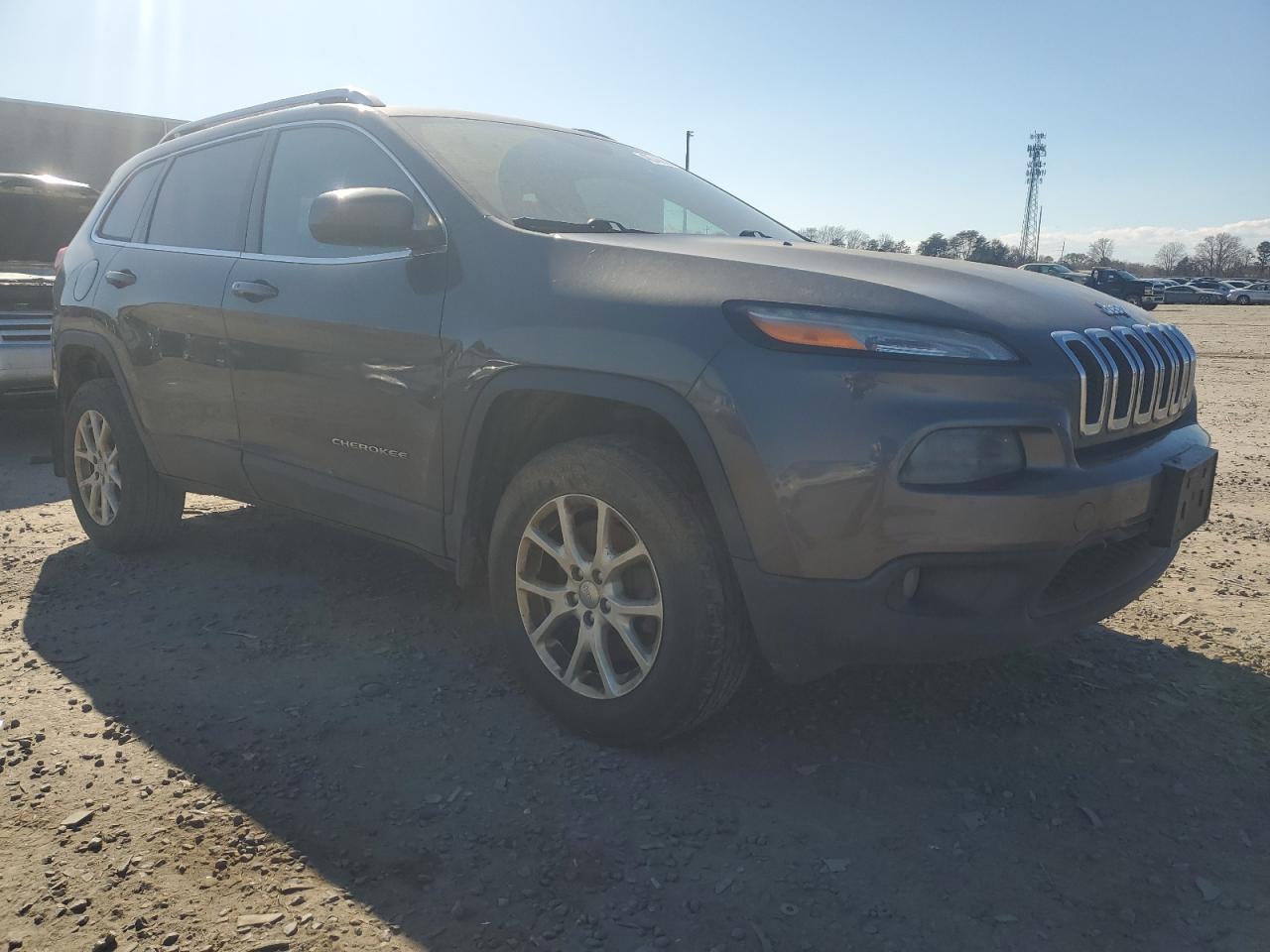 2014 Jeep Grand Cherokee - Image 4