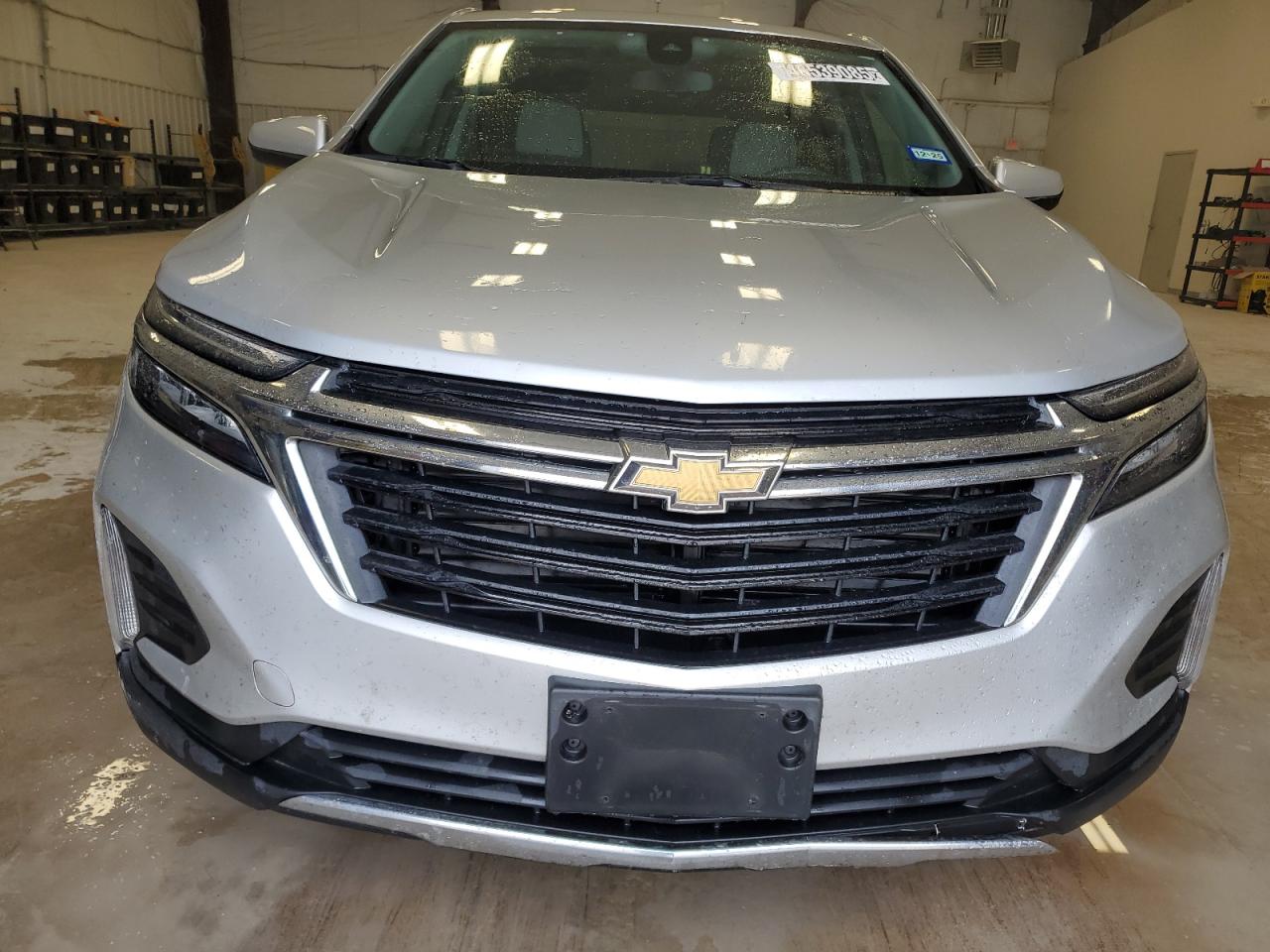 2022 Chevrolet Equinox - Image 5