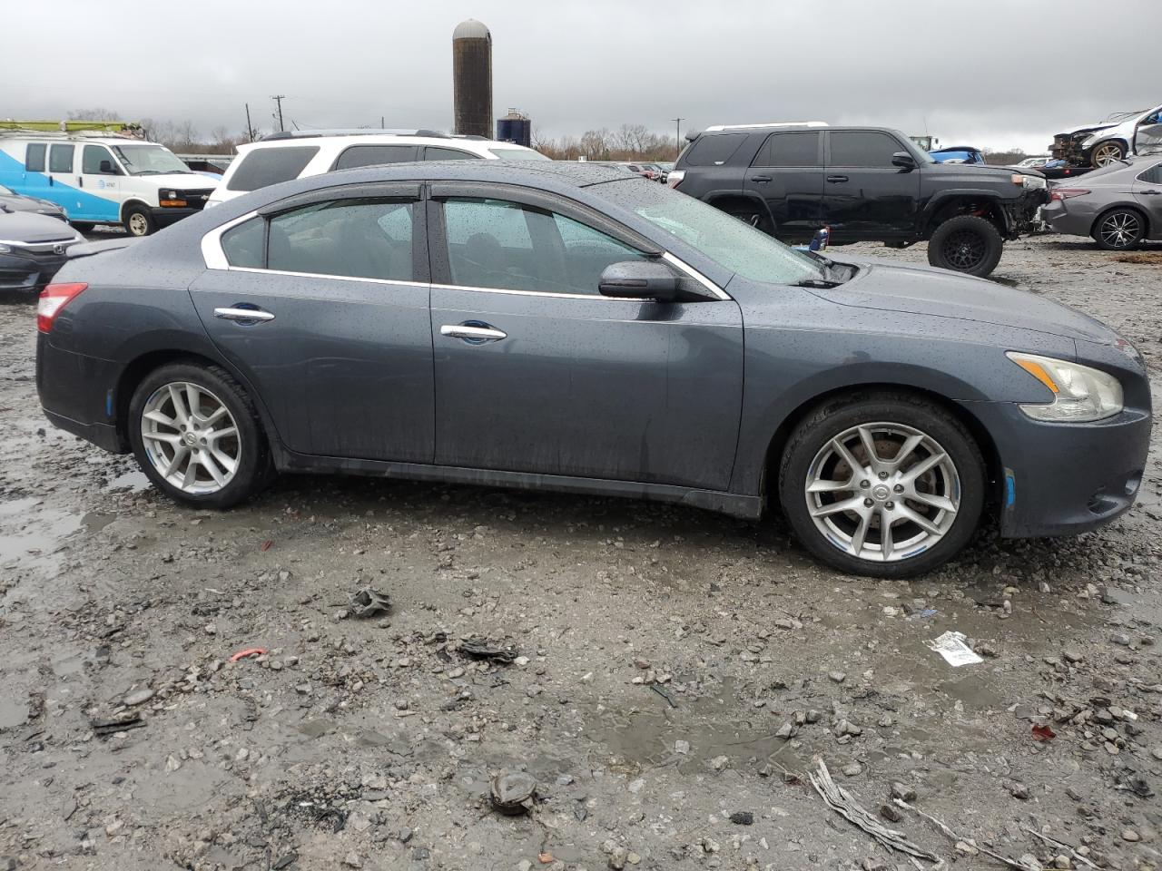 2009 Nissan Maxima - Image 4
