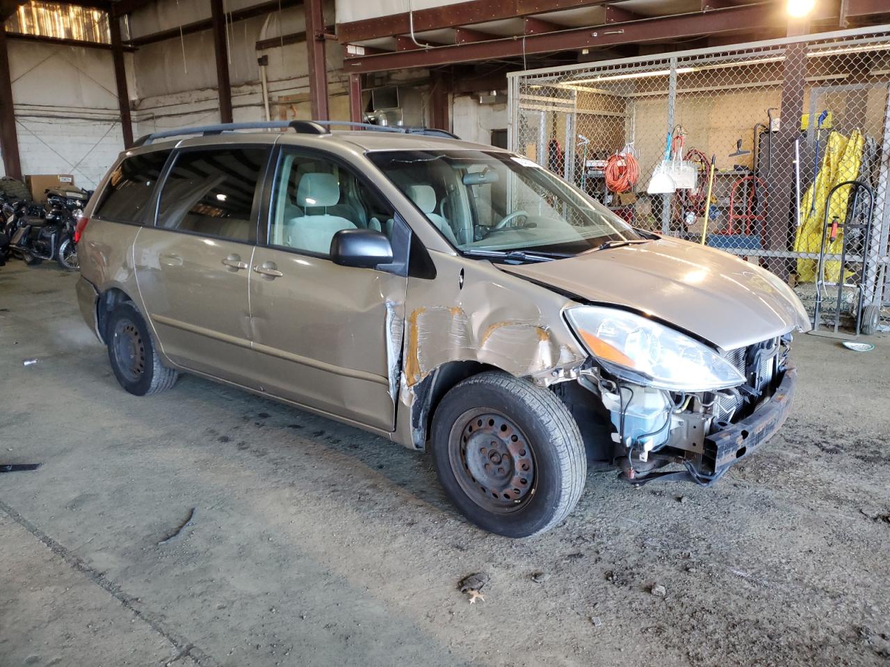 2007 Toyota Sienna - Image 4