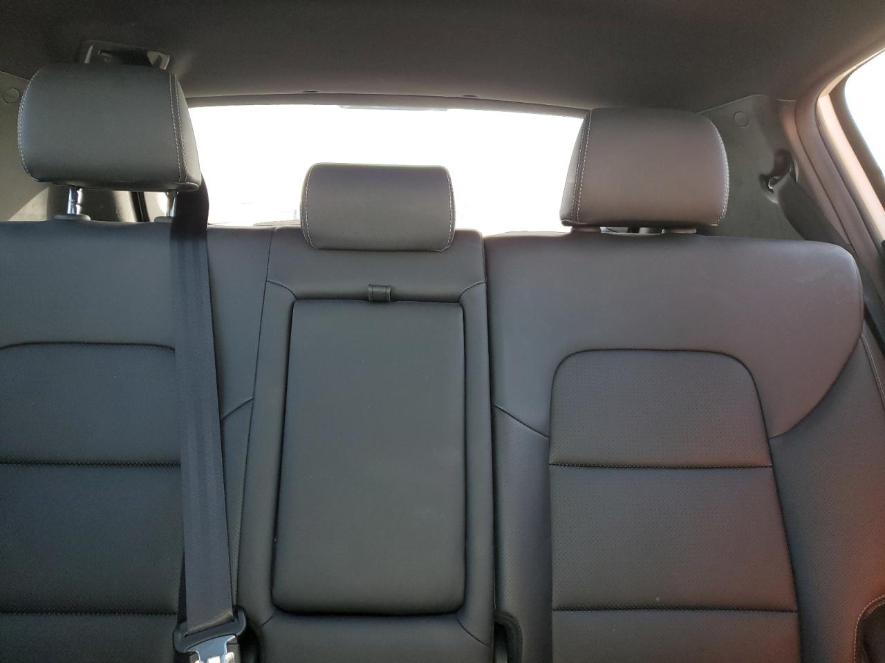 2022 Kia Sportage - Image 10