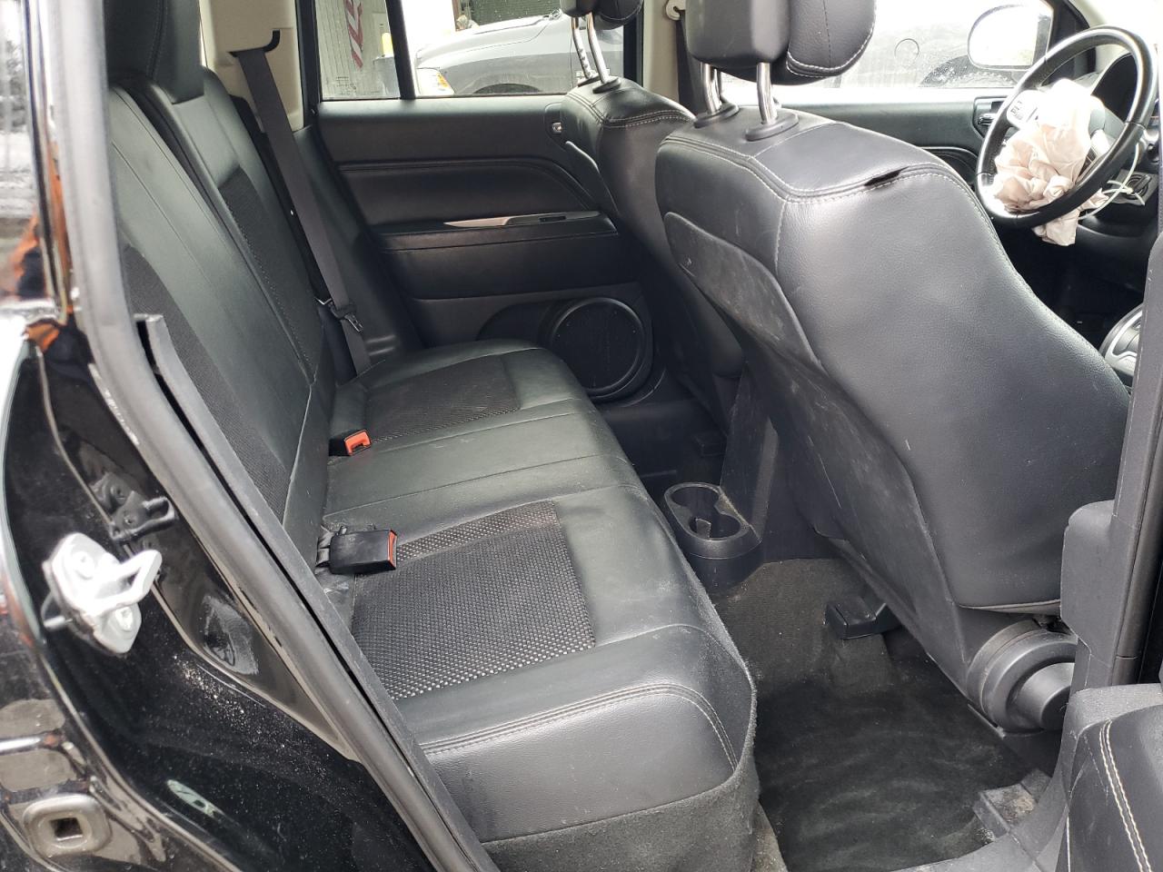 2016 Jeep Compass - Image 11