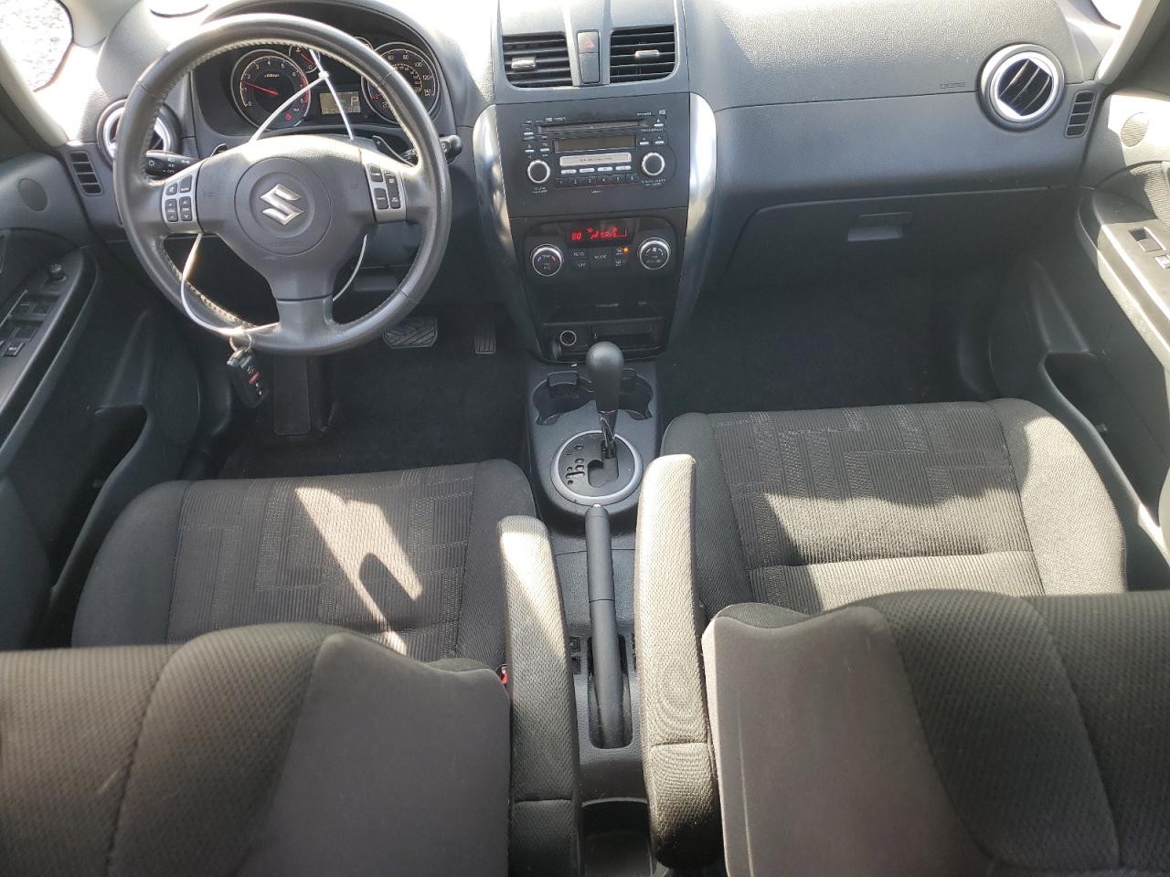 2010 Suzuki SX4 - Image 8