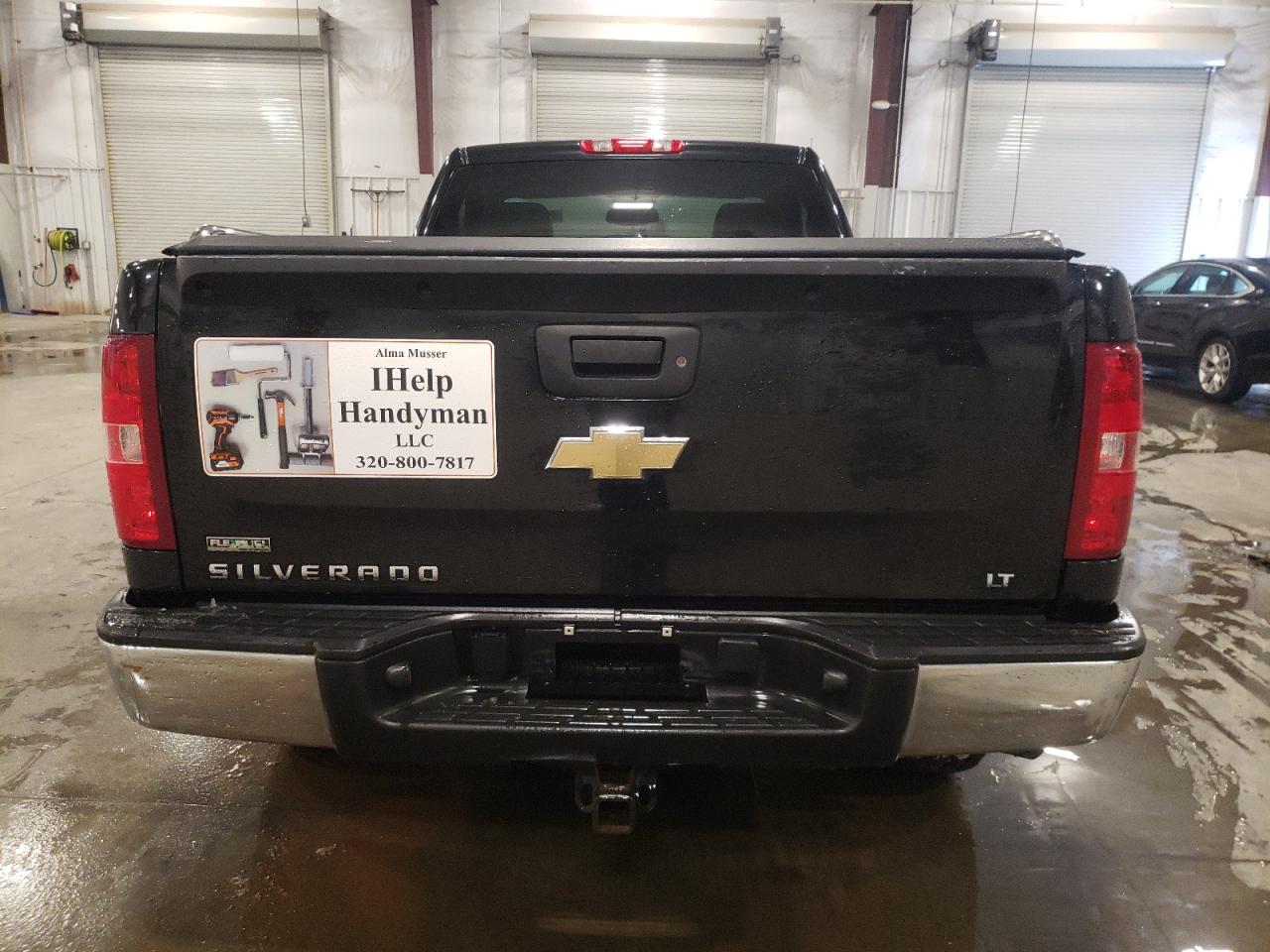 2011 Chevrolet Silverado - Image 6