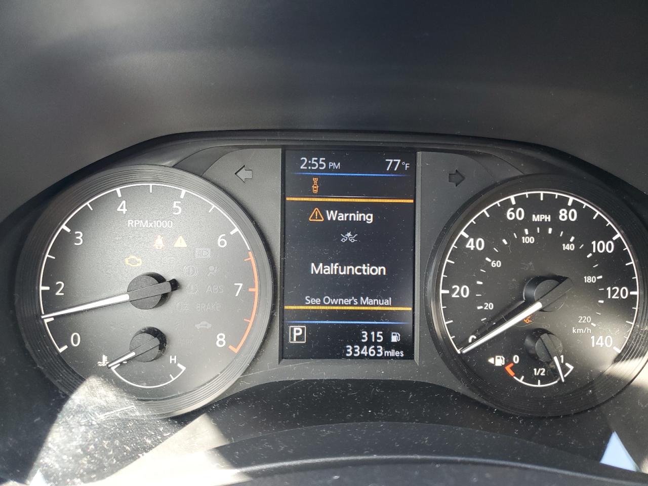 2021 Nissan Altima - Image 9