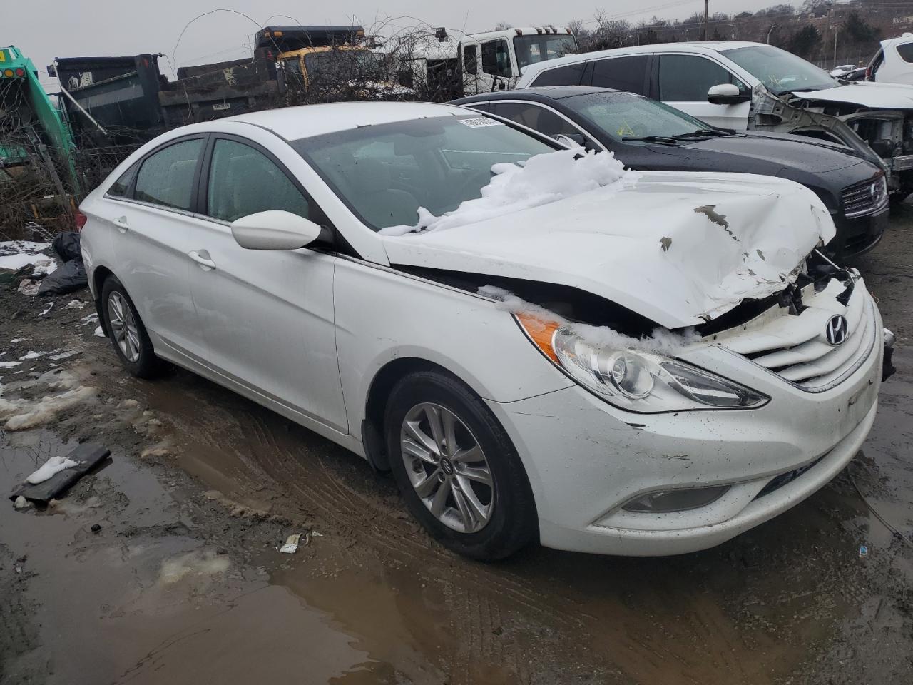 2013 Hyundai Sonata - Image 4