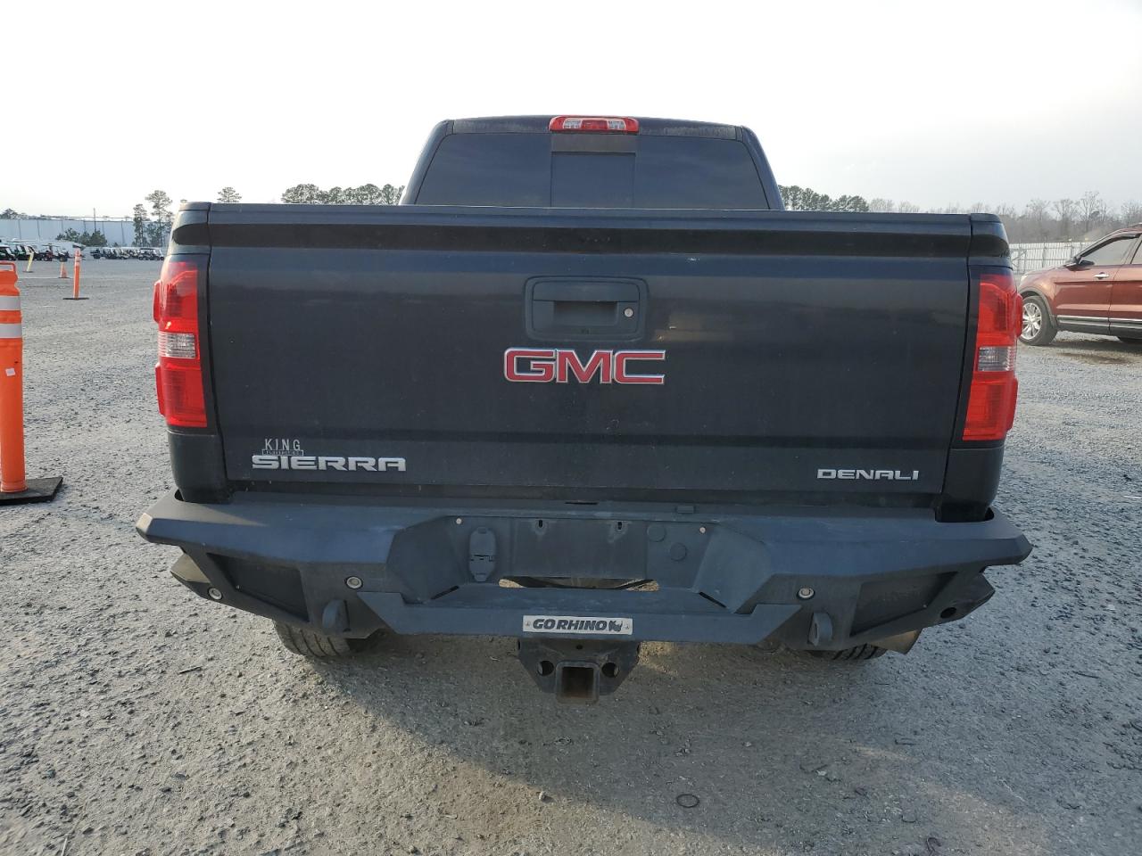 2015 GMC Sierra - Image 6