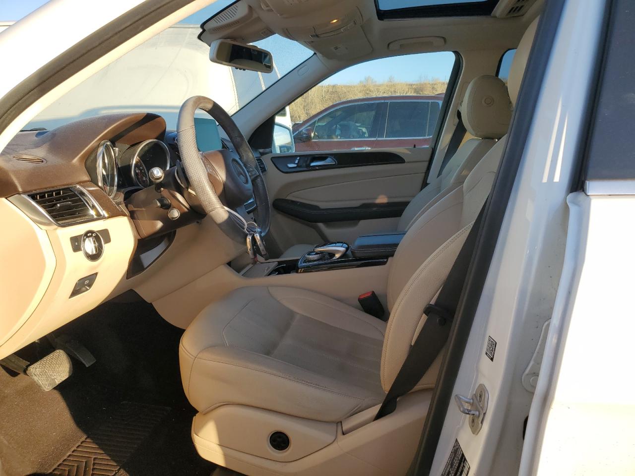 2017 Mercedes-Benz GLE - Image 7