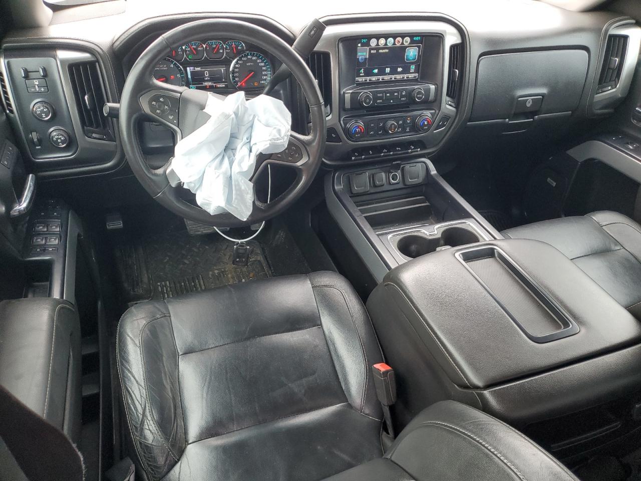 2015 Chevrolet Silverado - Image 8