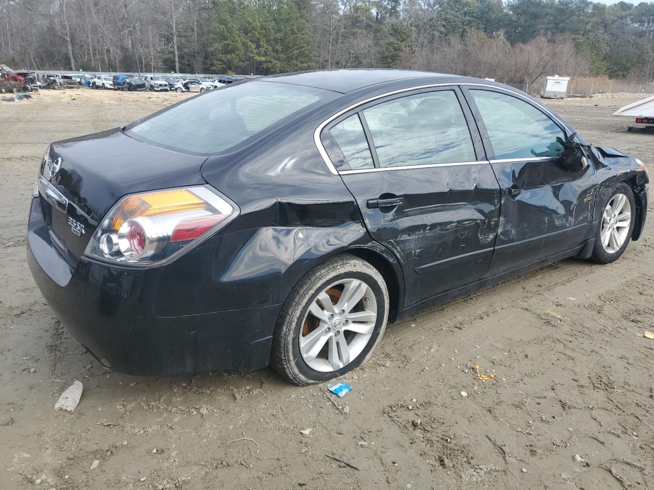 2012 Nissan Altima - Image 3