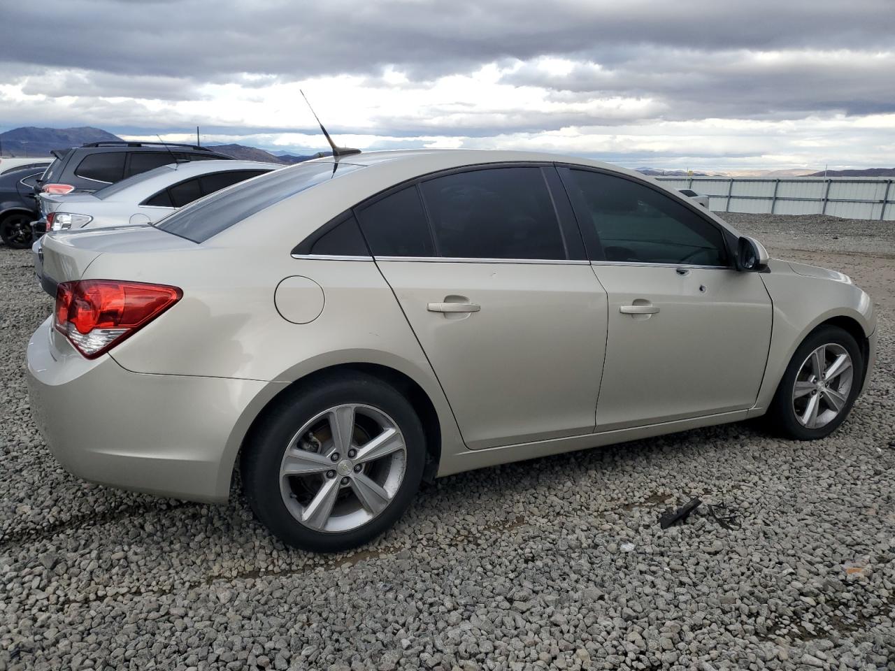 2013 Chevrolet Cruze - Image 3