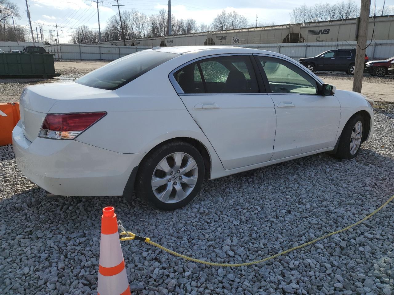 2009 Honda Accord - Image 3
