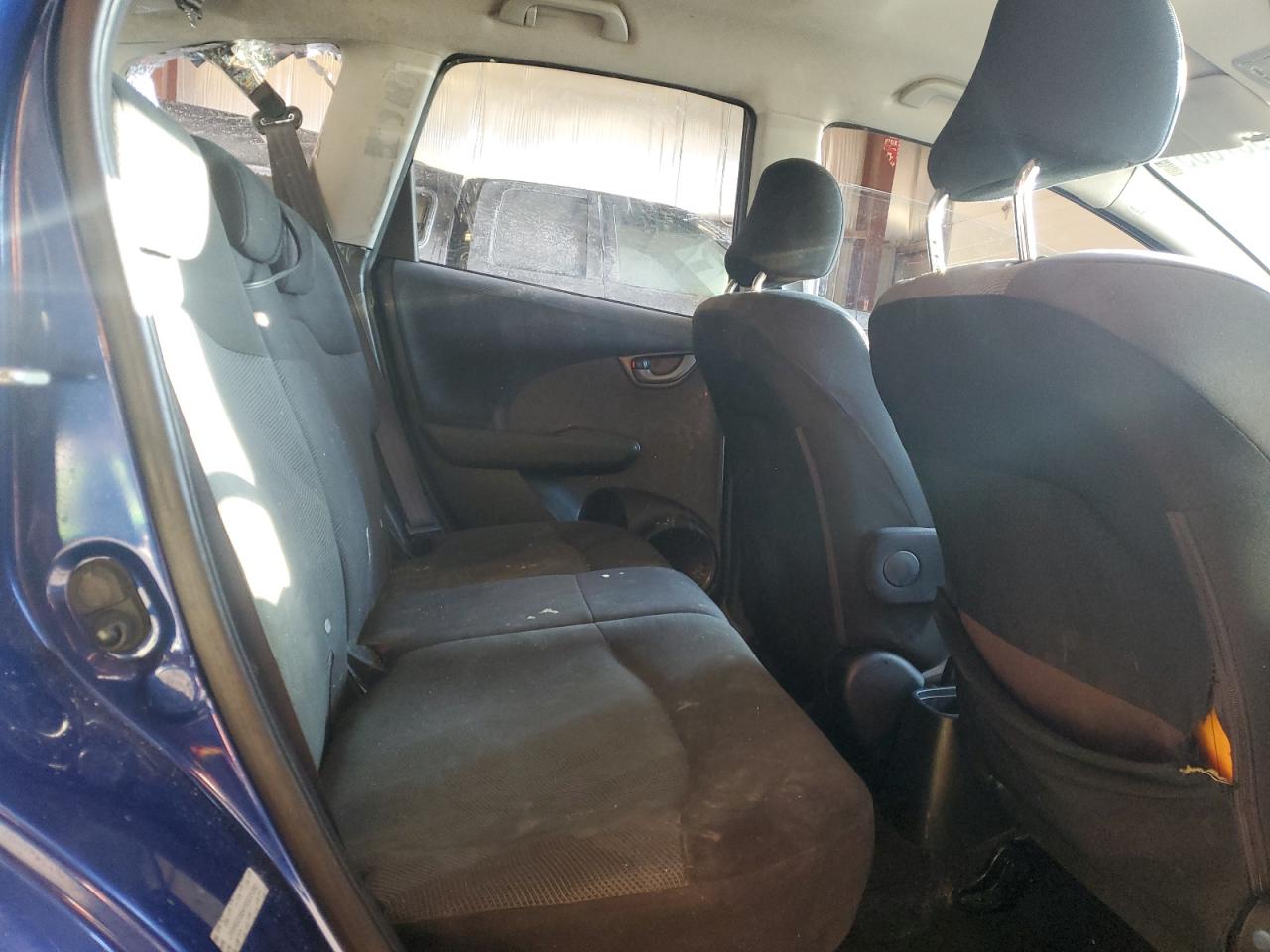 2009 Honda Fit - Image 10