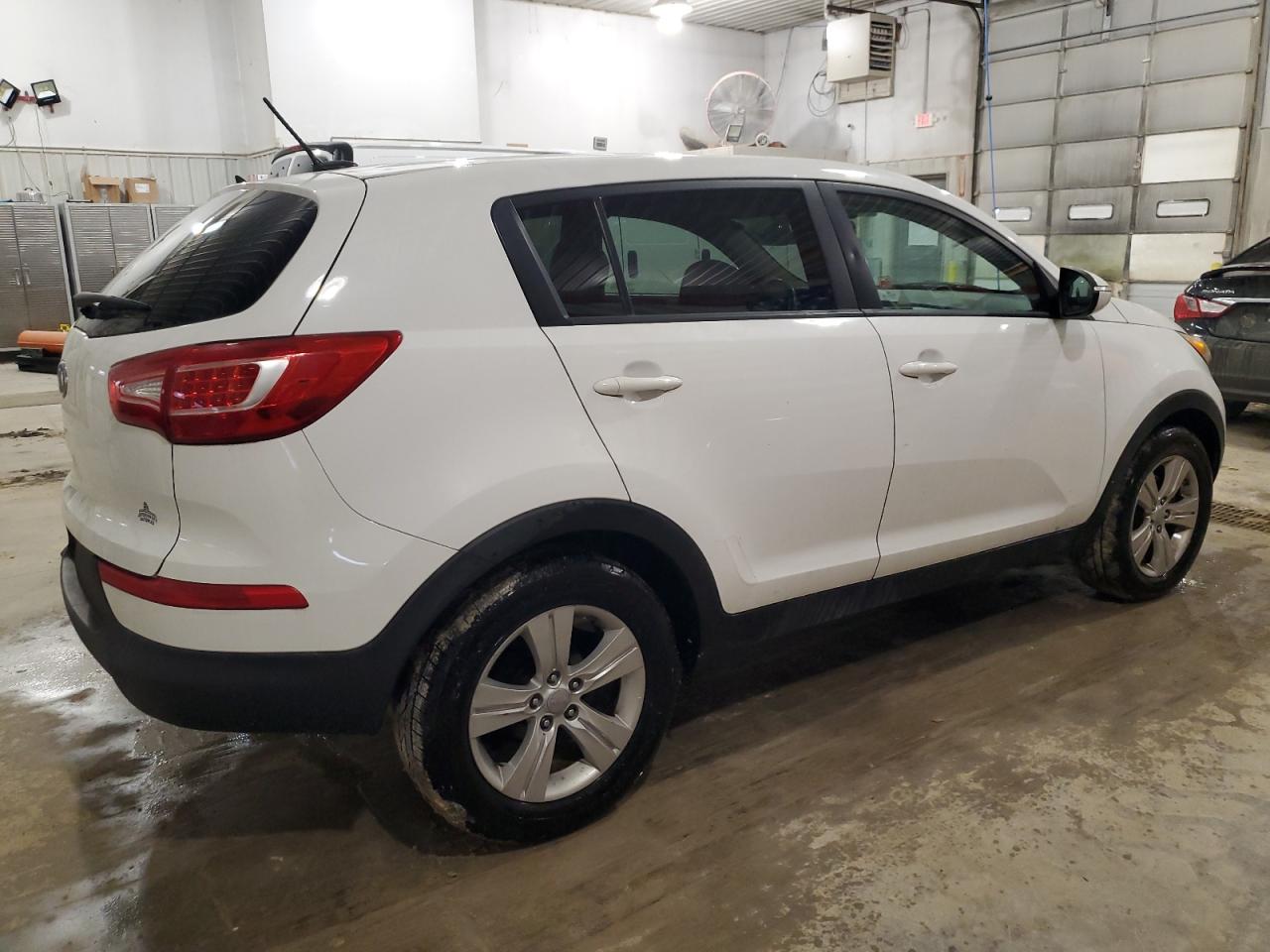 2012 Kia Sportage - Image 3