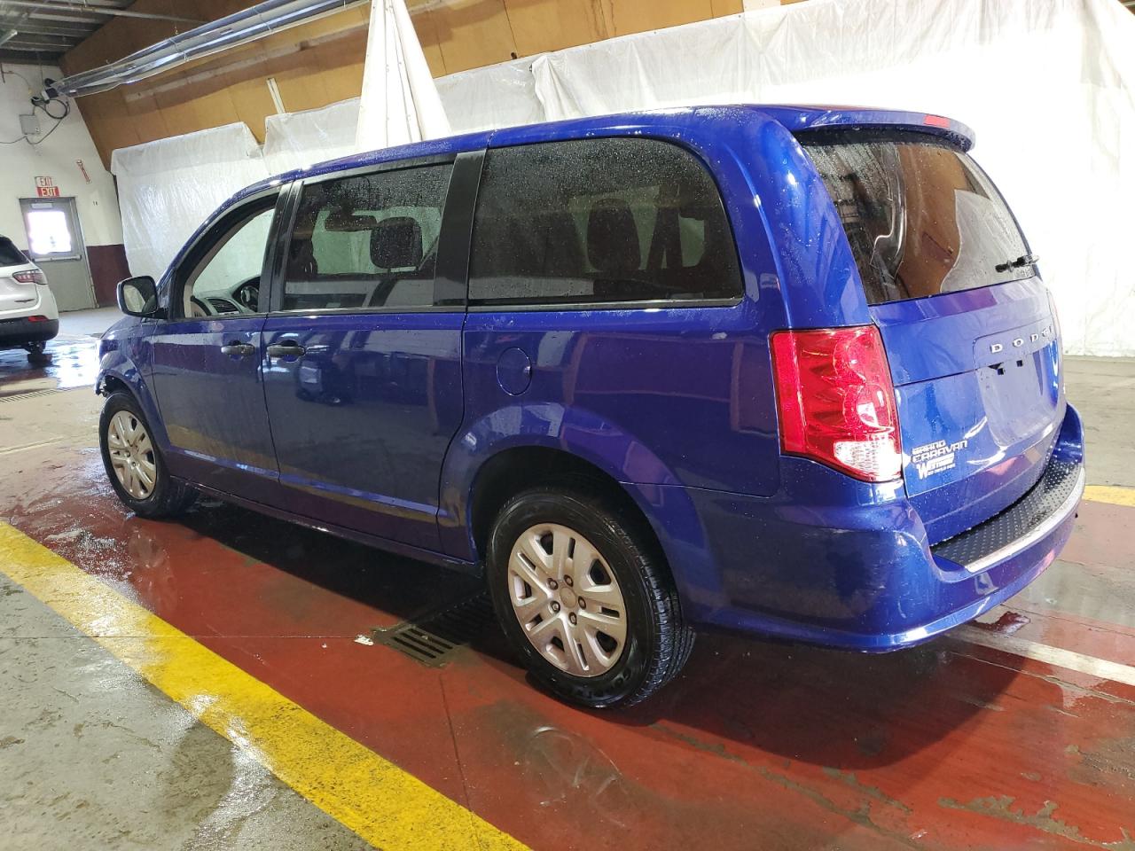 2019 Dodge Caravan - Image 2