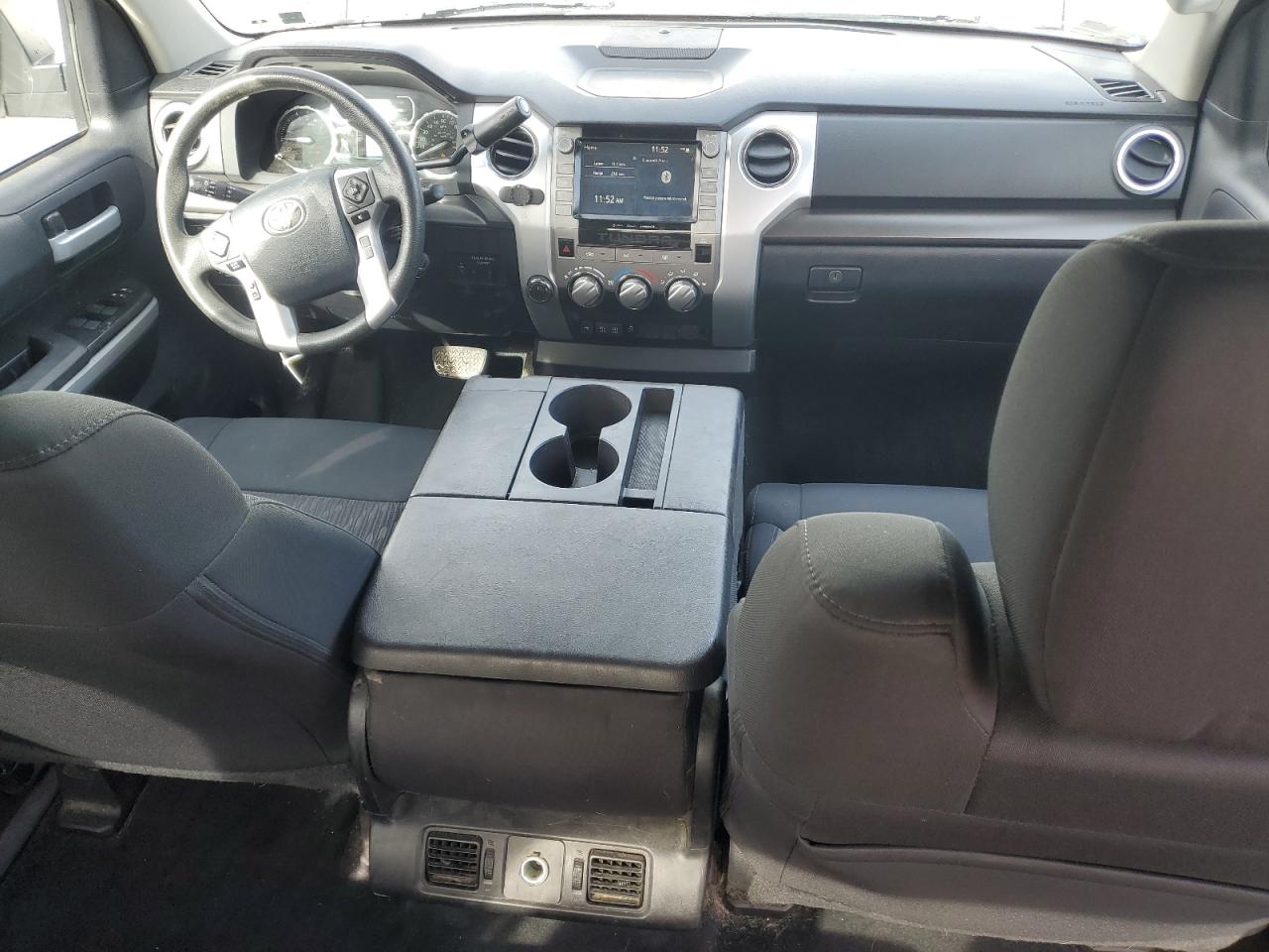 2020 Toyota Tundra - Image 8