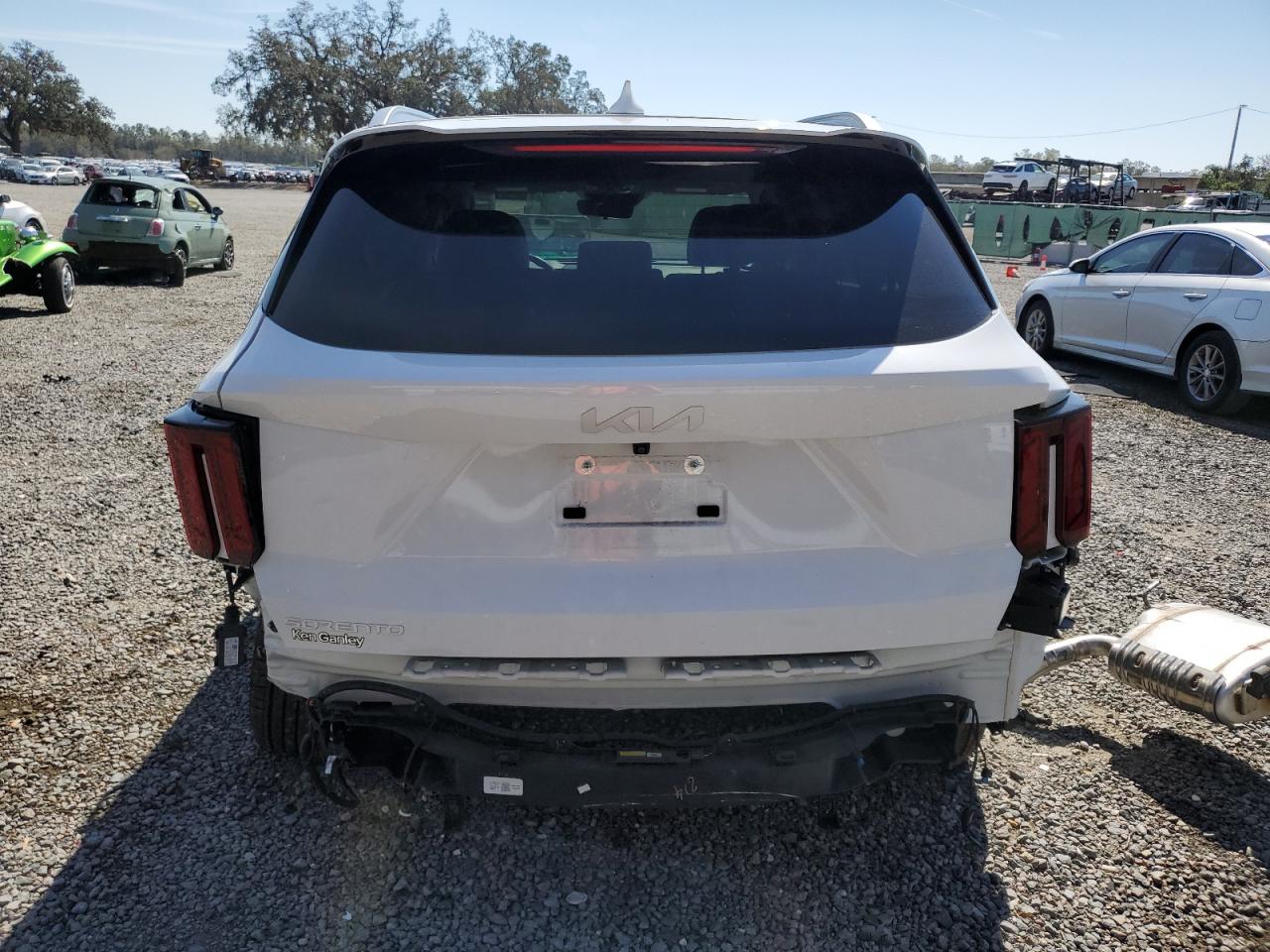 2024 Kia Sorento - Image 6