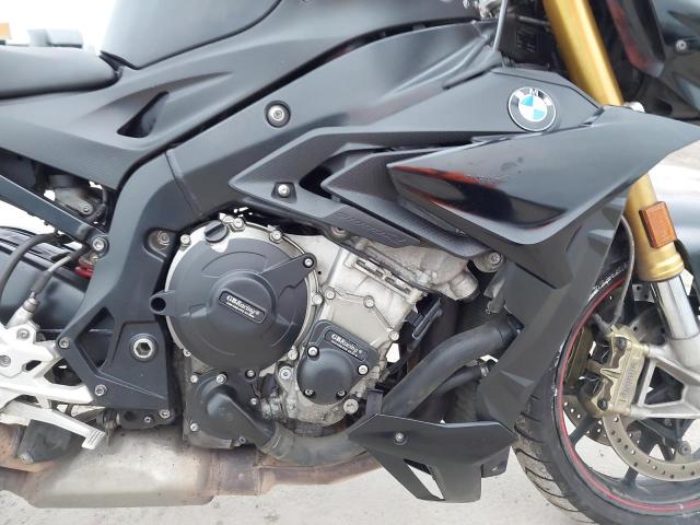 2022 BMW S 1000 R S