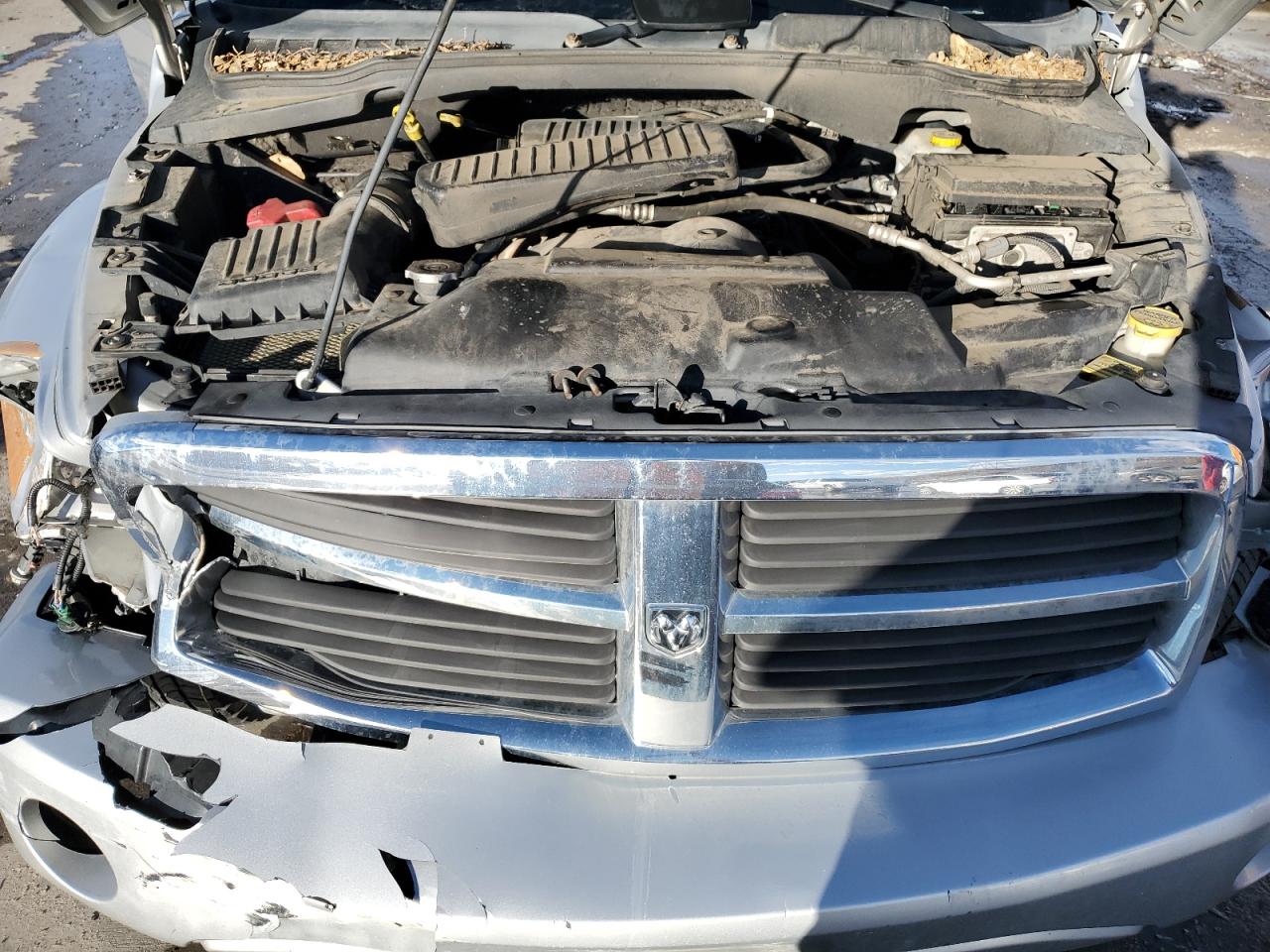 2005 Dodge Durango - Image 12