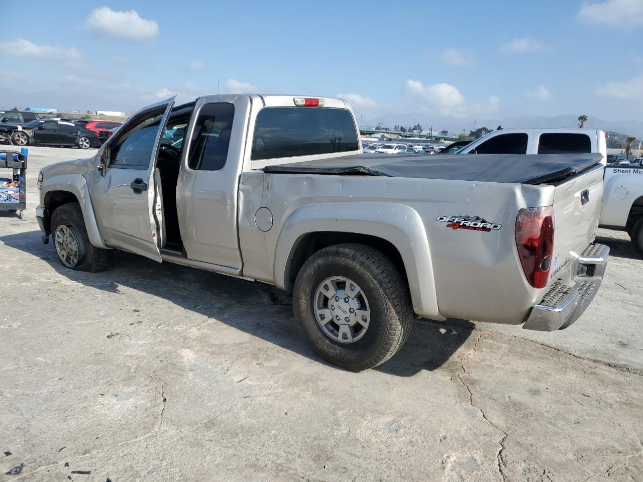 2008 GMC Canyon - Image 2