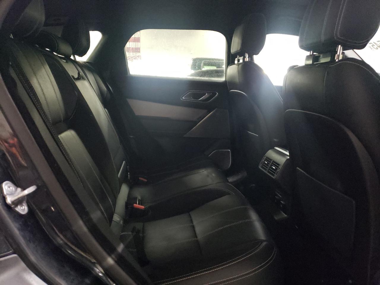 2018 Land Rover Range Rover - Image 10