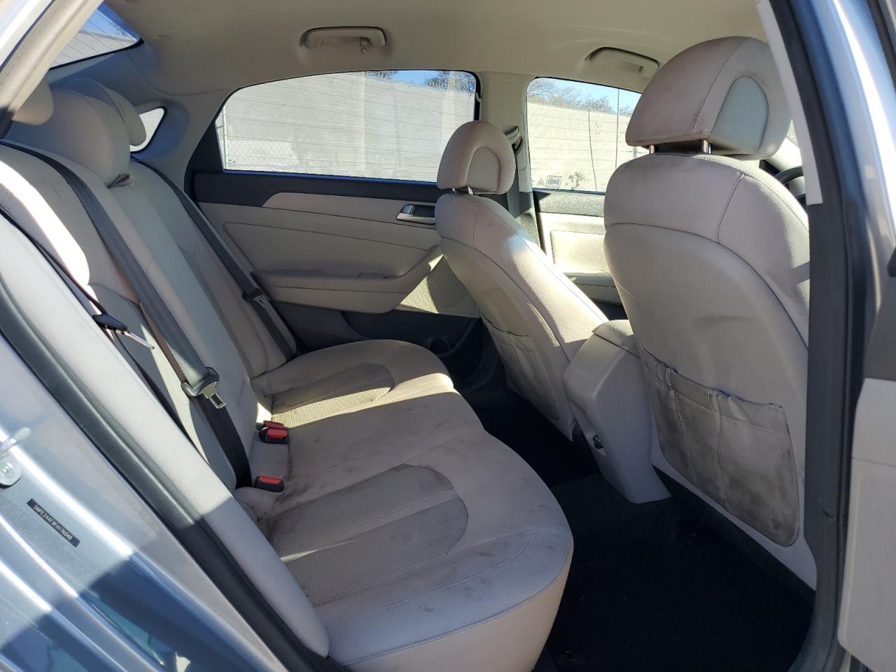 2015 Hyundai Sonata - Image 10