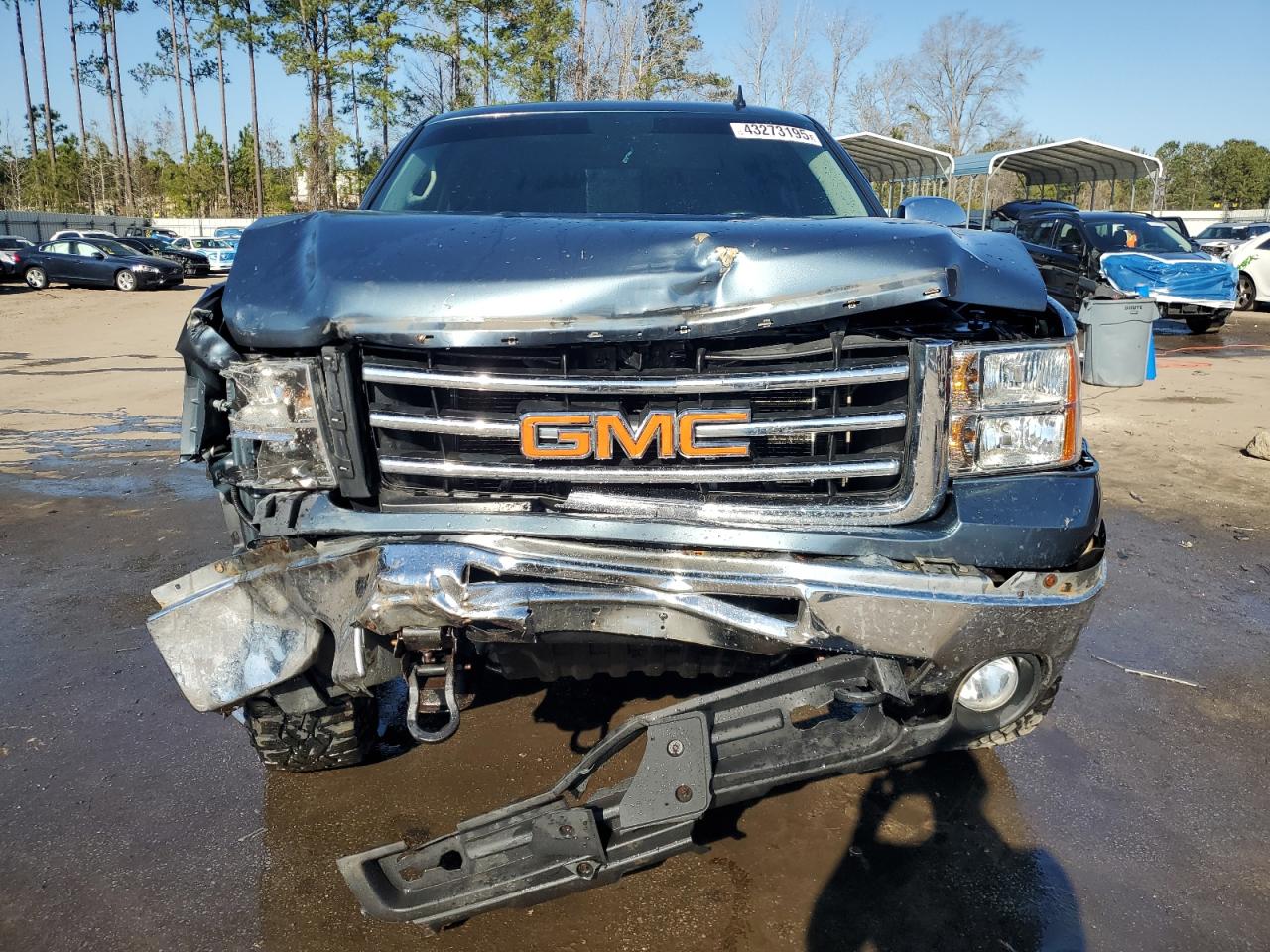 2013 GMC Sierra - Image 5