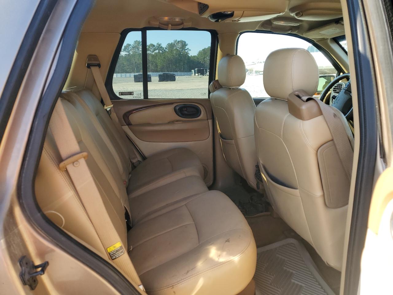 2002 Oldsmobile Bravada - Image 11