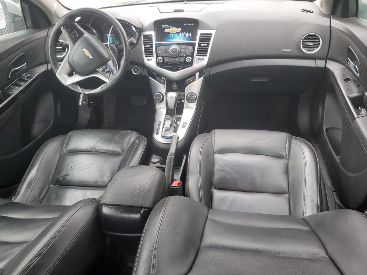 2014 Chevrolet Cruze - Image 8