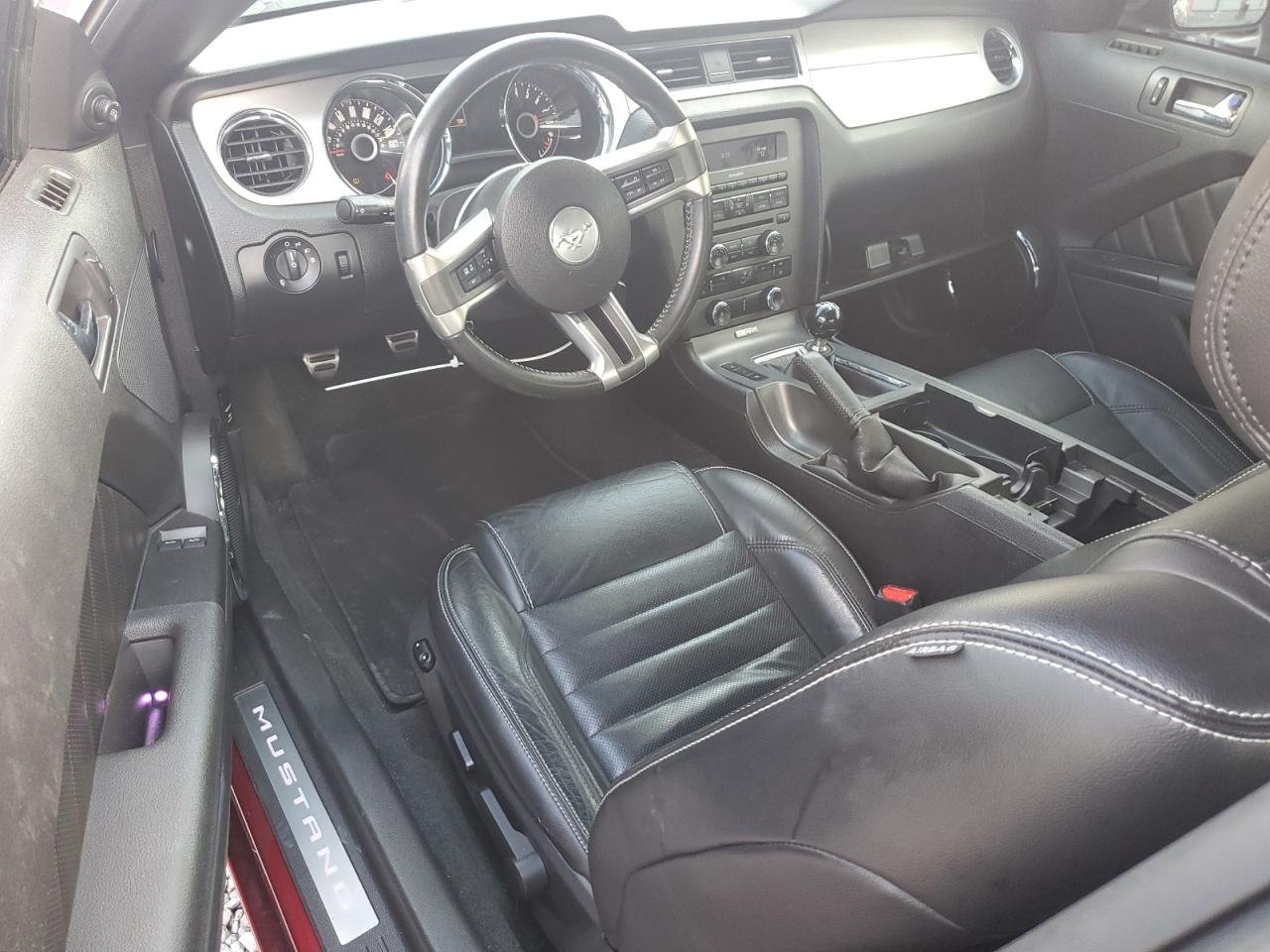 2014 Ford Mustang - Image 8