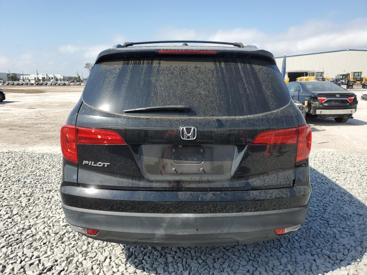 2016 Honda Pilot - Image 6