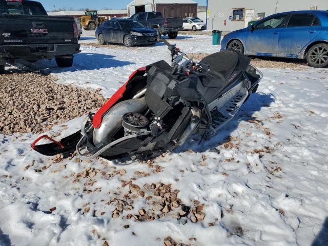 2015 POLARIS SNOWMOBILE