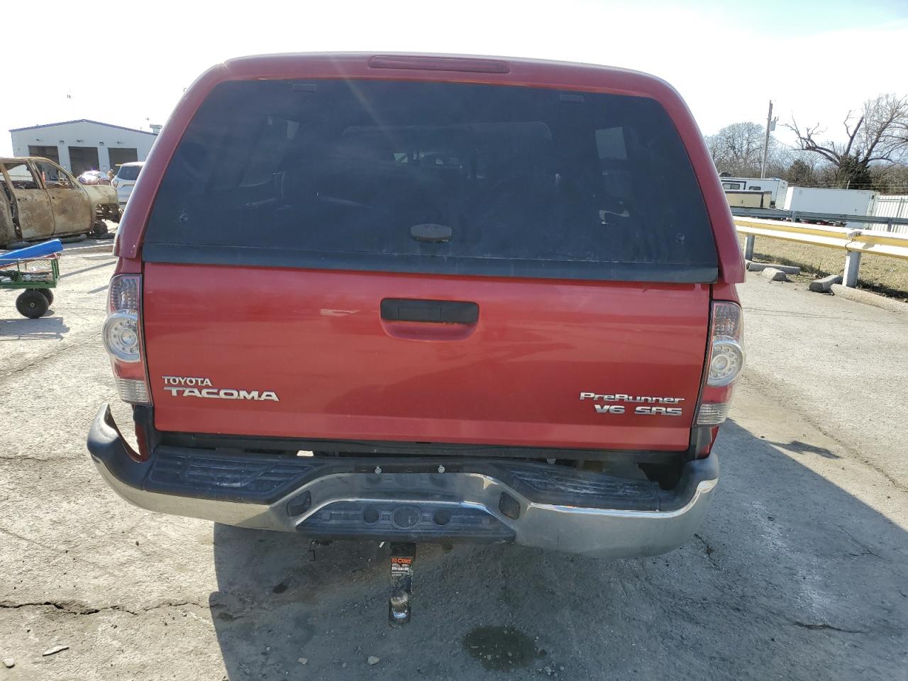 2015 Toyota Tacoma - Image 6
