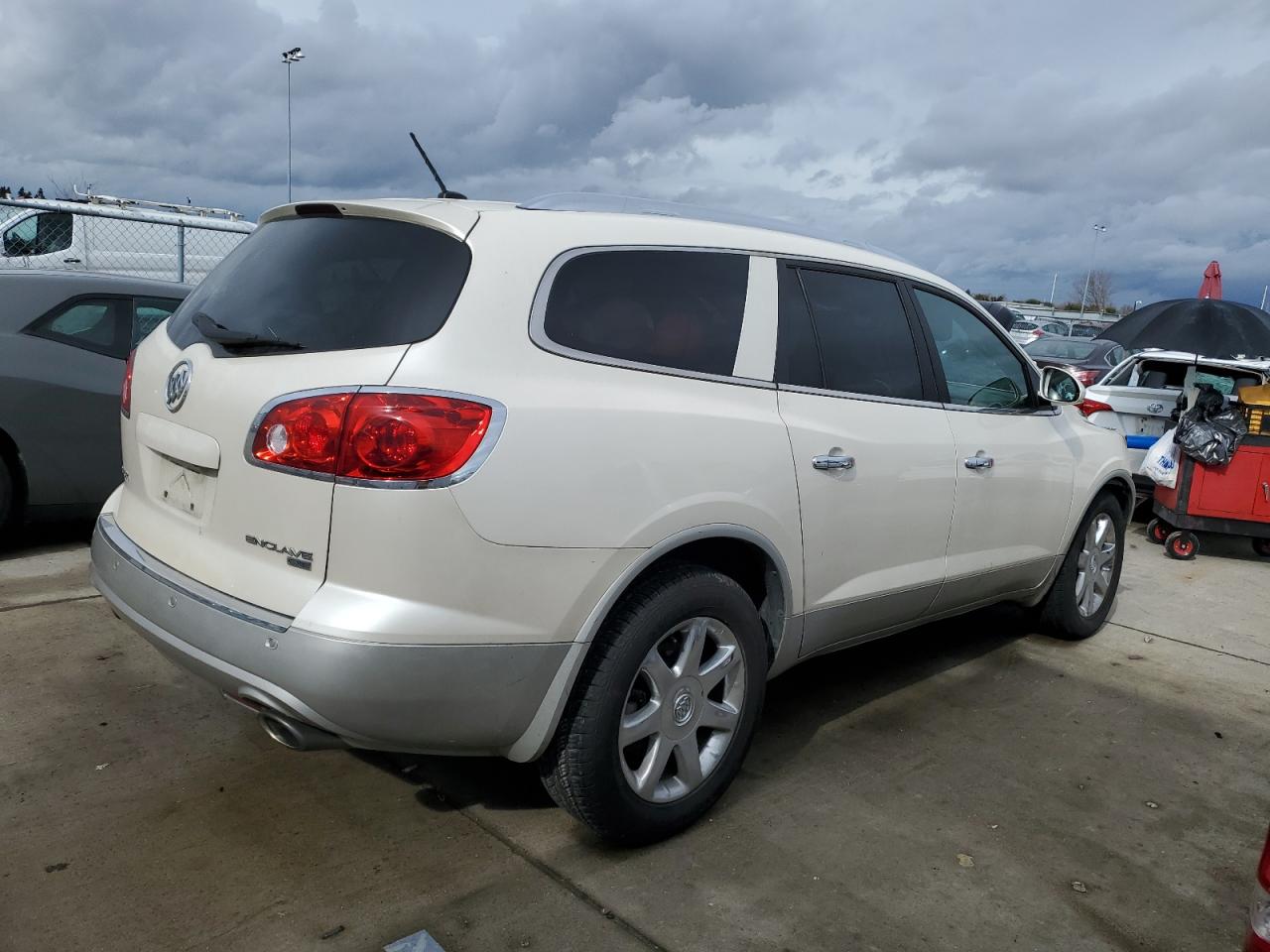 2010 Buick Enclave - Image 3