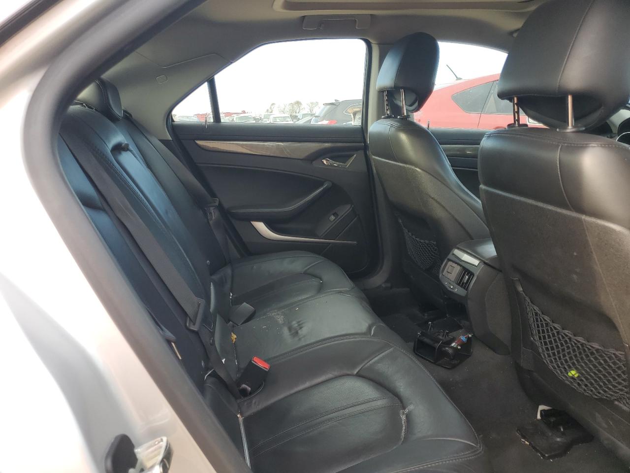2009 Cadillac CTS - Image 10